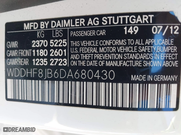 2013 Mercedes-Benz E-Class E 350 Luxury with VIN WDDHF8JB6DA680430, listed as a IAAI auction lot 41837189 with 83,492 mi miles. Bid and sale history available at carsss.com. Image 9.