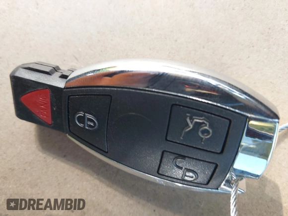2010 Mercedes-Benz E 550 with VIN WDDKJ7CB4AF012491, listed as a IAAI auction lot 42165752 with 67,581 mi miles and . Bid and sale history available at DreamBid. Image 11.