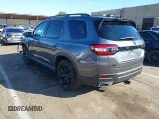 2025 Honda Pilot Black Edition with VIN 5FNYG1H91SB014047, listed as a IAAI auction lot 41645999 with 7,801 mi miles. Bid and sale history available at carsss.com. Image 3.