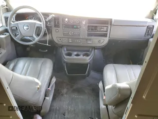 2020 GMC Savana Cargo Van with VIN 1GTW7AFG6L1252138, listed as a Copart auction lot 48175425 with 174,950 mi miles and Salvage Title. Bid and sale history available at carsss.com. Image 8.