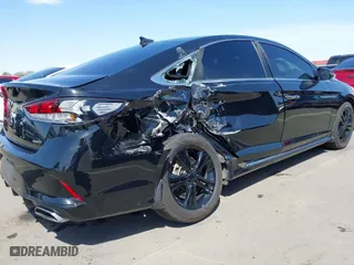 2019 Hyundai Sonata Sport with VIN 5NPE34AF2KH792374, listed as a IAAI auction lot 41987740 with 77,209 mi miles. Bid and sale history available at carsss.com. Image 6.