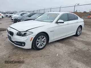 2015 BMW 5 Series 528i with VIN WBA5A5C59FD525158, listed as a IAAI auction lot 41698100 with 155,822 mi miles. Bid and sale history available at carsss.com. Image 17.