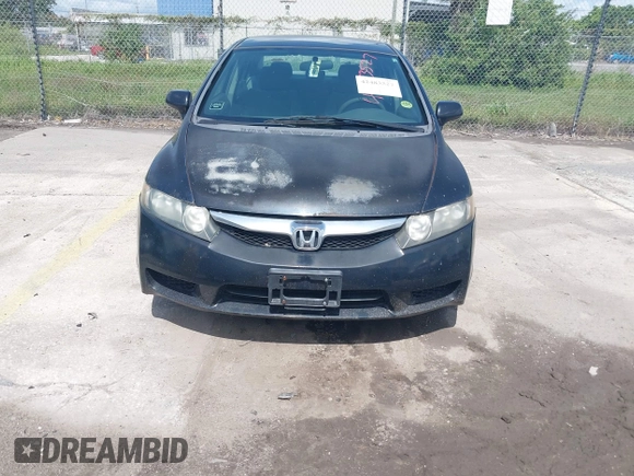 2009 Honda Civic LX z VIN 1HGFA165X9L011651, wystawiony jako IAAI lot #42483527 z przebiegiem 193 999 mil mil oraz . Historia ofert i sprzedaży dostępna na DreamBid. Obrazek 6.
