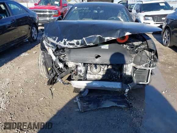 2019 Audi A7 Prestige with VIN WAUV2AF23KN092318, listed as a IAAI auction lot 38290780 with 22,949 mi miles and . Bid and sale history available at DreamBid. Image 6.