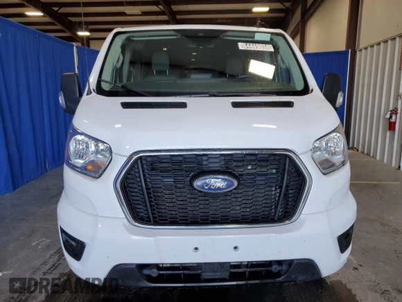 2021 Ford Transit Passenger XL с VIN 1FBAX2Y83MKA52002, выставлен на аукционе Copart как лот 84449034 с пробегом 69 848 миль миль и Чистый • Clean title. История ставок и продаж доступна на DreamBid. Изображение 5.