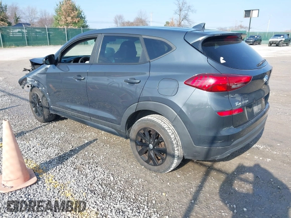 2019 Hyundai Tucson SE with VIN KM8J23A4XKU932814, listed as a IAAI auction lot 40968319 with 107,365 mi miles. Bid and sale history available at carsss.com. Image 3.