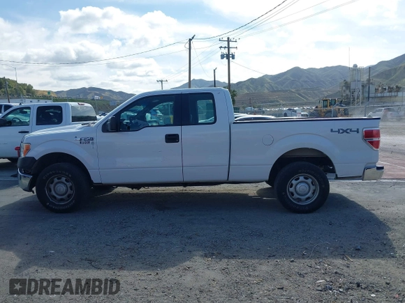 2012 Ford F-150 XL with VIN 1FTFX1EF6CFB15809, listed as a IAAI auction lot 41916615 with 191,949 mi miles. Bid and sale history available at carsss.com. Image 14.