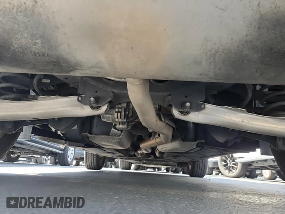 2020 Ford Escape SE with VIN 1FMCU9G67LUB25778, listed as a IAAI auction lot 42550089 with 84,502 mi miles and . Bid and sale history available at DreamBid. Image 5.