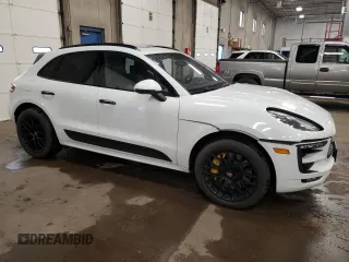 2017 Porsche Macan GTS with VIN WP1AG2A5XHLB51605, listed as a Copart auction lot 58532295 with 80,101 mi miles and Salvage title. Bid and sale history available at DreamBid. Image 4.