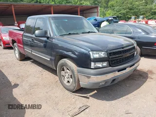 2005 Chevrolet Silverado 1500 z VIN 1GCEC19V75Z315771, wystawiony jako IAAI lot #42374847 z przebiegiem 249 263 mil mil oraz . Historia ofert i sprzedaży dostępna na DreamBid. Obrazek 1.