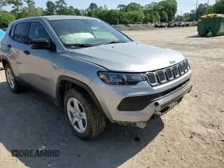 2023 Jeep Compass Sport z VIN 3C4NJDANXPT536715, wystawiony jako Copart lot #53182585 z przebiegiem 43 671 mil mil oraz Szkoda całkowita • Salvage title. Historia ofert i sprzedaży dostępna na DreamBid. Obrazek 11.