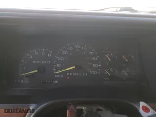 1997 Chevrolet Tahoe with VIN 1GNEK13R2VJ325435, listed as a Copart auction lot 78209554 with 213,388 mi miles and Non Repairable. Bid and sale history available at carsss.com. Image 9.