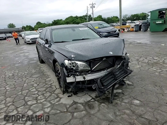 2013 BMW 7 Series 740Li xDrive с VIN WBAYF4C55DD127385, выставлен на аукционе Copart как лот 56034945 с пробегом 115 580 миль миль и Списание • Salvage title. История ставок и продаж доступна на DreamBid. Изображение 13.
