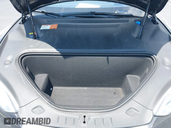 2017 Tesla Model S 60 с VIN 5YJSA1E10HF220006, выставлен на аукционе IAAI как лот 42190629 с пробегом 64 350 миль миль и . История ставок и продаж доступна на DreamBid. Изображение 10.