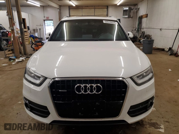 2015 Audi Q3 Premium Plus with VIN WA1EFCFS9FR006974, listed as a Copart auction lot 60036635 with 117,961 mi miles and Clean title. Bid and sale history available at DreamBid. Image 5.