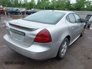 2006 Pontiac Grand Prix z VIN 2G2WP552961183915, wystawiony jako IAAI lot #42193498 z przebiegiem 243 565 mil mil oraz . Historia ofert i sprzedaży dostępna na DreamBid. Obrazek 4.