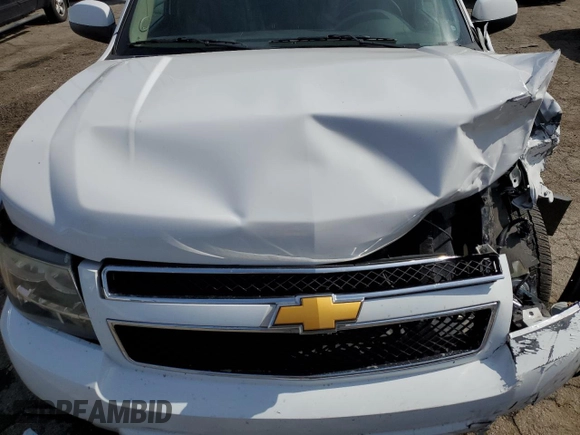 2014 Chevrolet Suburban LT with VIN 1GNSCJE00ER209005, listed as a Copart auction lot 45729745 with 129,662 mi miles and Salvage Title. Bid and sale history available at carsss.com. Image 14.