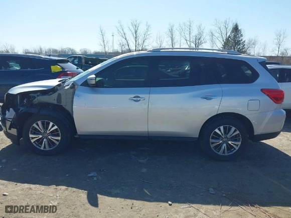 2018 Nissan Pathfinder SV with VIN 5N1DR2MM0JC654685, listed as a IAAI auction lot 41817909 with 94,644 mi miles. Bid and sale history available at carsss.com. Image 15.