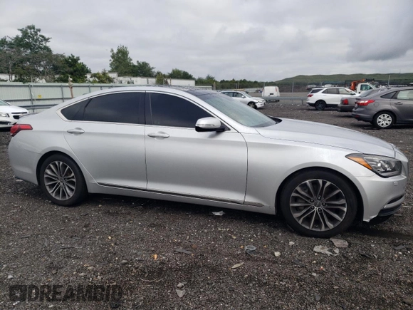 2015 Hyundai Genesis 3.8L with VIN KMHGN4JE8FU100183, listed as a Copart auction lot 67677473 with 71,378 mi miles. Bid and sale history available at carsss.com. Image 4.