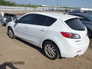2012 Mazda Mazda3 i Touring with VIN JM1BL1L77C1628618, listed as a IAAI auction lot 42069661 with 201,942 mi miles. Bid and sale history available at carsss.com. Image 3.