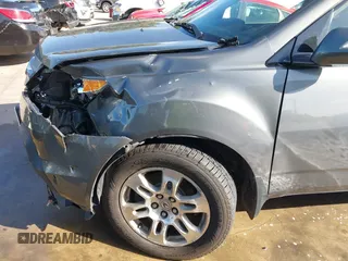 2008 Acura MDX Tech Pkg with VIN 2HNYD283X8H505823, listed as a IAAI auction lot 40110240 with 230,045 mi miles. Bid and sale history available at carsss.com. Image 17.