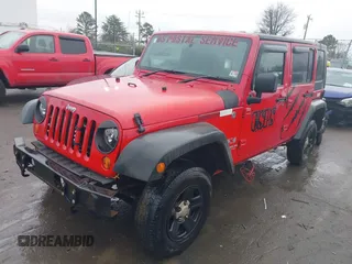 2009 Jeep Wrangler Unlimited X with VIN 1J4GZ39159L711992, listed as a IAAI auction lot 41416000 with 270,461 mi miles. Bid and sale history available at carsss.com. Image 17.