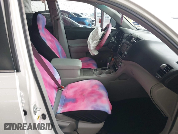 2013 Toyota Highlander with VIN 5TDZA3EH1DS037033, listed as a IAAI auction lot 39453343 with 163,149 mi miles and . Bid and sale history available at DreamBid. Image 5.