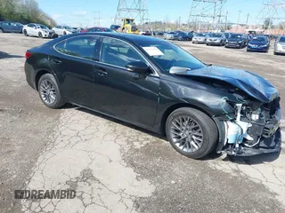 2018 Lexus ES 350 z VIN 58ABK1GG8JU116136, wystawiony jako IAAI lot #41971991 z przebiegiem 55 840 mil mil oraz . Historia ofert i sprzedaży dostępna na DreamBid. Obrazek 1.