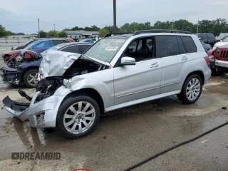 2012 Mercedes-Benz GLK 350 with VIN WDCGG8HB0CF934542, listed as a Copart auction lot 64472324 with 146,933 mi miles and Non Repairable. Bid and sale history available at DreamBid. Image 1.