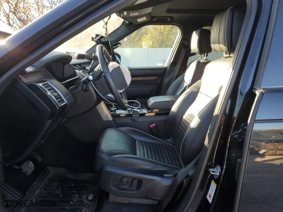 2019 Land Rover Discovery HSE Luxury with VIN SALRT2RV7K2413221, listed as a Copart auction lot 80853844 with 61,718 mi miles and Salvage Title. Bid and sale history available at carsss.com. Image 7.