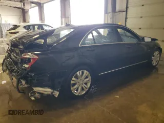 2010 Mercedes-Benz S 400 with VIN WDDNG9FB9AA353451, listed as a Copart auction lot 46080105 with 117,499 mi miles and Salvage Title. Bid and sale history available at DreamBid. Image 3.
