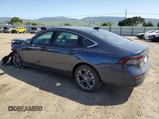 2025 Honda Accord EX-L with VIN 1HGCY2F6XSA007159, listed as a Copart auction lot 52245095 with 2,588 mi miles and Salvage title. Bid and sale history available at DreamBid. Image 2.