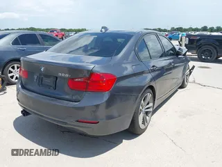 2015 BMW 3 Series 328i с VIN WBA3A5G5XFNS88465, выставлен на аукционе IAAI как лот 42676570 с пробегом 125 139 миль миль и . История ставок и продаж доступна на DreamBid. Изображение 4.