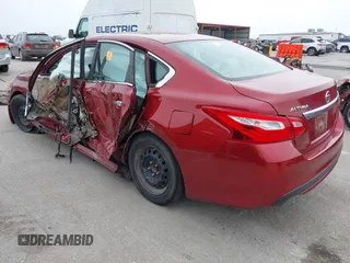 2016 Nissan Altima S with VIN 1N4AL3AP1GC252590, listed as a IAAI auction lot 42484101 with Not provided miles and . Bid and sale history available at DreamBid. Image 3.