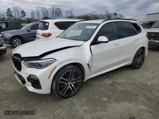 2021 BMW X5 xDrive40i with VIN 5UXCR6C05M9H60302, listed as a Copart auction lot 43144165 with 41,212 mi miles and Salvage Title. Bid and sale history available at carsss.com. Image 1.