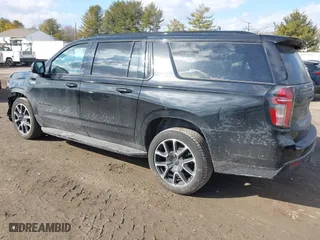 2022 Chevrolet Suburban RST with VIN 1GNSKEKD4NR205170, listed as a IAAI auction lot 41459008 with 30,612 mi miles. Bid and sale history available at carsss.com. Image 3.