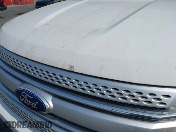 2013 Ford Explorer XLT z VIN 1FM5K8D86DGC93734, wystawiony jako IAAI lot #42414214 z przebiegiem 328 586 mil mil oraz . Historia ofert i sprzedaży dostępna na DreamBid. Obrazek 6.
