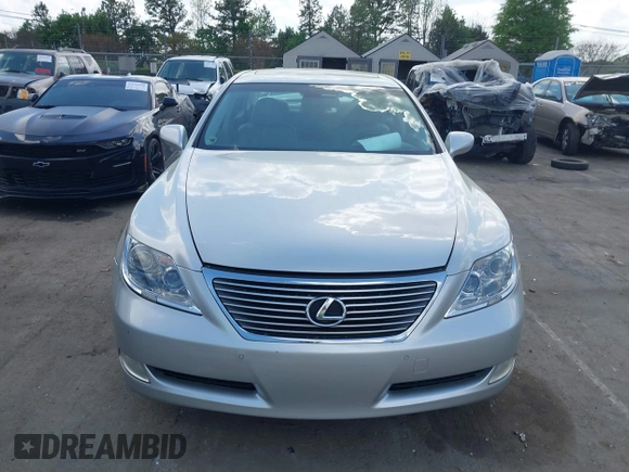 2007 Lexus LS 460 z VIN JTHBL46F875014386, wystawiony jako IAAI lot #41946333 z przebiegiem 134 574 mil mil oraz . Historia ofert i sprzedaży dostępna na DreamBid. Obrazek 13.