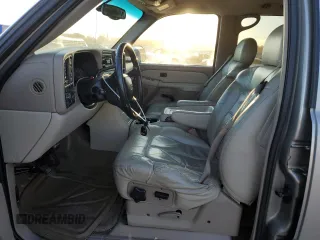 2002 Chevrolet Tahoe LT with VIN 1GNEK13ZX2J244226, listed as a Copart auction lot 76296654 with 192,194 mi miles and Clean Title. Bid and sale history available at carsss.com. Image 7.