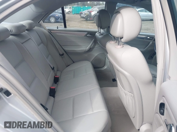 2006 Mercedes-Benz C 230 Sport with VIN WDBRF52H46F820303, listed as a IAAI auction lot 41715195 with 188,391 mi miles and . Bid and sale history available at carsss.com. Image 8.