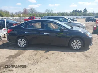 2018 Nissan Sentra SV z VIN 3N1AB7AP0JY306399, wystawiony jako IAAI lot #42012206 z przebiegiem 136 389 mil mil oraz . Historia ofert i sprzedaży dostępna na DreamBid. Obrazek 13.