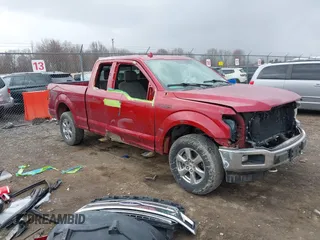 2018 Ford F-150 XL z VIN 1FTFX1E5XJFB66587, wystawiony jako IAAI lot #41870713 z przebiegiem 72 991 mil mil oraz . Historia ofert i sprzedaży dostępna na DreamBid. Obrazek 6.