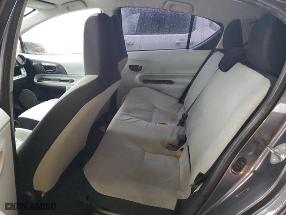 2013 Toyota Prius c One with VIN JTDKDTB31D1547574, listed as a Copart auction lot 49101155 with 131,732 mi miles and Salvage Title. Bid and sale history available at carsss.com. Image 10.