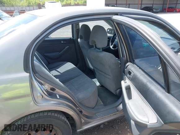2004 Honda Civic LX z VIN 1HGES16504L012390, wystawiony jako IAAI lot #42312734 z przebiegiem 166 473 mil mil oraz . Historia ofert i sprzedaży dostępna na DreamBid. Obrazek 8.