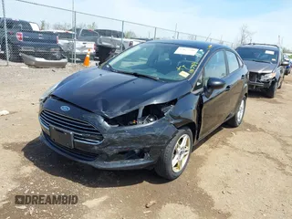 2019 Ford Fiesta SE with VIN 3FADP4BJ2KM165435, listed as a IAAI auction lot 42077508 with 118,784 mi miles. Bid and sale history available at carsss.com. Image 18.