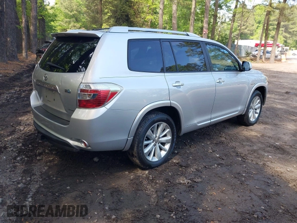 2008 Toyota Highlander Hybrid Limited with VIN JTEEW44AX82024042, listed as a IAAI auction lot 42116069 with 358,321 mi miles. Bid and sale history available at carsss.com. Image 4.