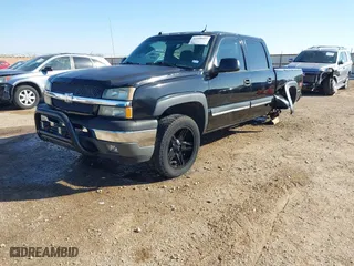 2005 Chevrolet Silverado 1500 LS with VIN 2GCEK13T551184097, listed as a IAAI auction lot 41598653 with 218,461 mi miles. Bid and sale history available at carsss.com. Image 2.