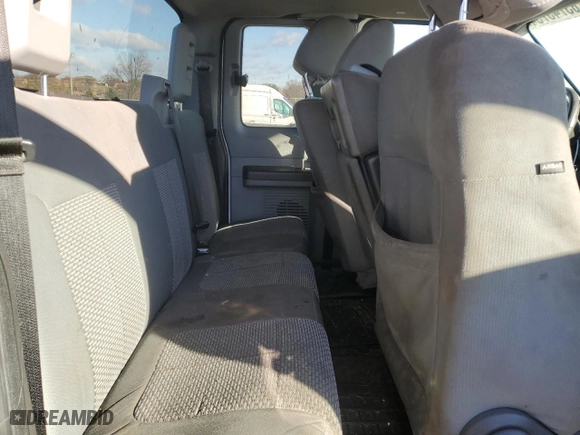 2015 Ford Super Duty F-350 SRW Lariat with VIN 1FT8X3B6XFEB85977, listed as a Copart auction lot 83745754 with 231,762 mi miles and Clean Title. Bid and sale history available at carsss.com. Image 10.
