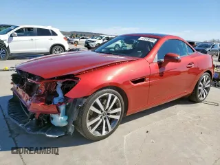2019 Mercedes-Benz SLC 300 z VIN WDDPK3JA8KF165883, wystawiony jako Copart lot #47319015 z przebiegiem 48 074 mil mil oraz Szkody całkowita. Historia ofert i sprzedaży dostępna na DreamBid. Obrazek 1.