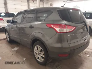 2013 Ford Escape S with VIN 1FMCU0F78DUA33201, listed as a IAAI auction lot 41958763 with 188,533 mi miles. Bid and sale history available at carsss.com. Image 3.